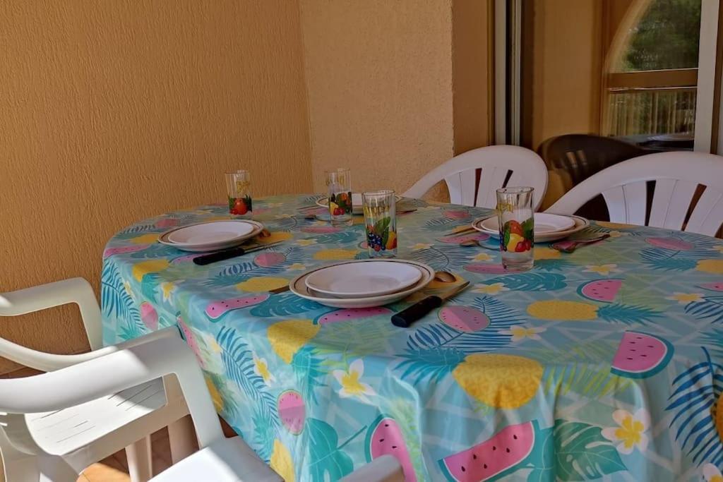Bel Appartement Avec Piscine Proche Des Plages Сис-Фур-Ле-Пляж Экстерьер фото