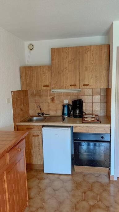 Bel Appartement Avec Piscine Proche Des Plages Сис-Фур-Ле-Пляж Экстерьер фото
