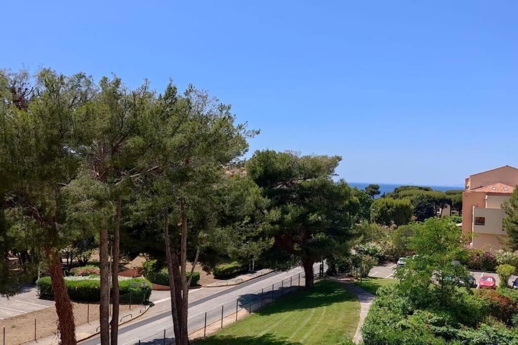 Bel Appartement Avec Piscine Proche Des Plages Сис-Фур-Ле-Пляж Экстерьер фото