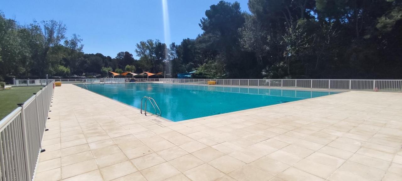 Bel Appartement Avec Piscine Proche Des Plages Сис-Фур-Ле-Пляж Экстерьер фото